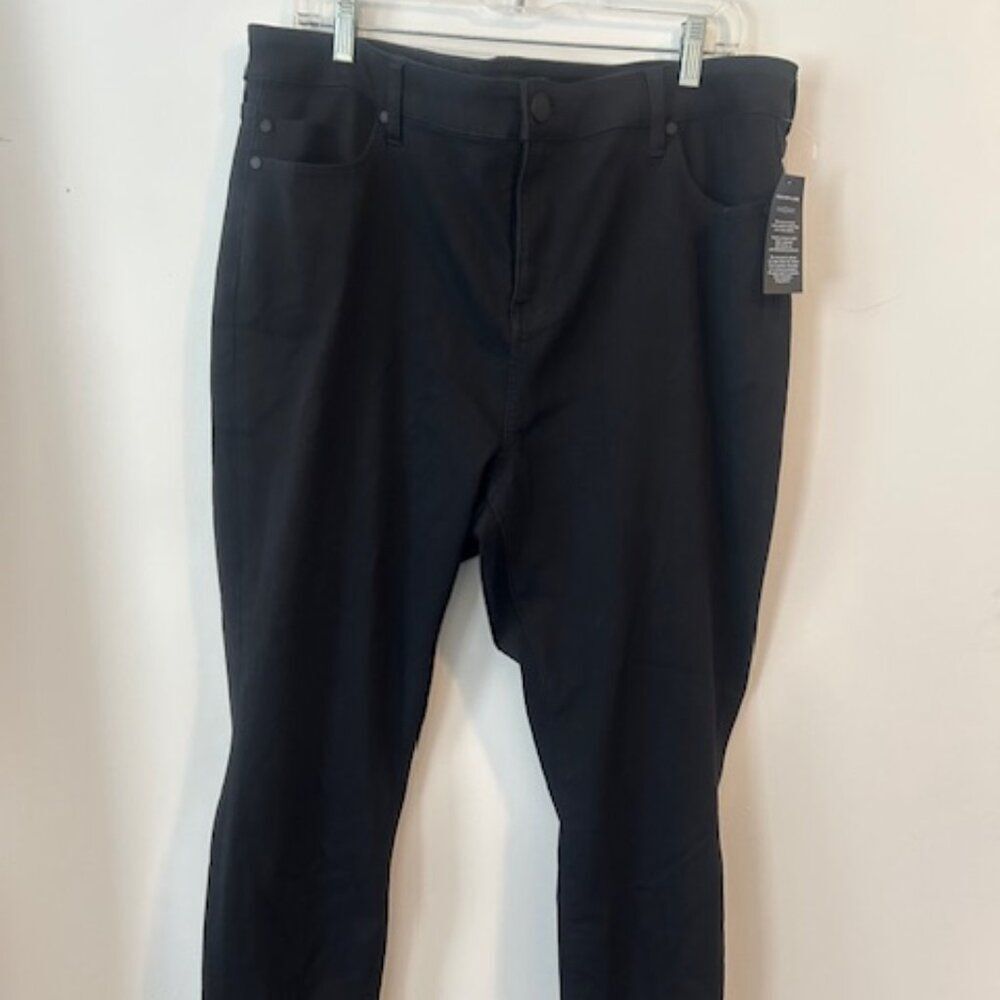 Liverpool ECO Black Abby 5 pocket High rise ankle jeans, size 18W